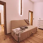 Maja - Altholzchalet In Der Eifel Mit Whirlpool Und Sauna Дом отдыха *