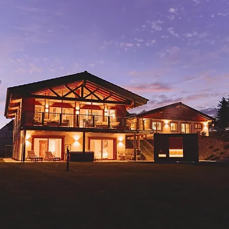 Maja - Altholzchalet In Der Eifel Mit Whirlpool Und Sauna Дом отдыха