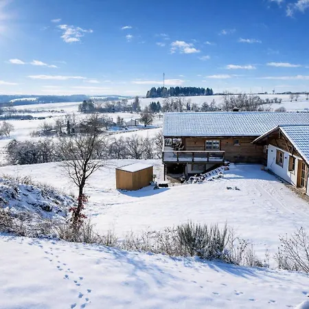 Maja - Altholzchalet In Der Eifel Mit Whirlpool Und Sauna Дом отдыха *