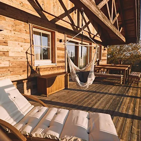 Maja - Altholzchalet In Der Eifel Mit Whirlpool Und Sauna Seiwerath